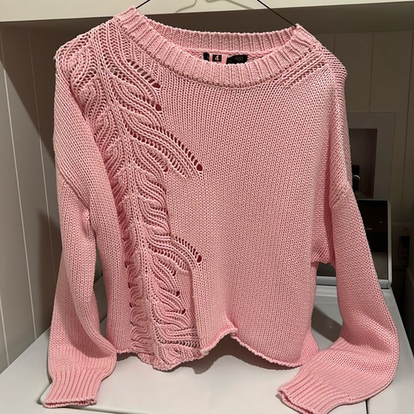 Light pink sweater - Picture 1 of 1